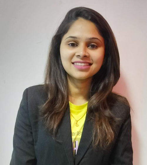 Ekta Ratnaparkhe HR Admin, Education Counselor